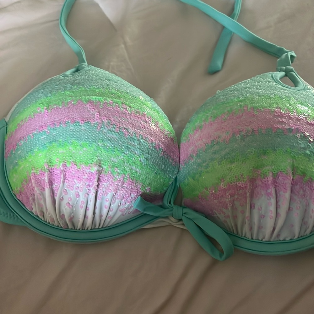 Victoria’s Secret sequin bombshell bikini top size 34C